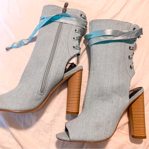 NWT Light Denim Laceup Peeptoe Booties - Picture 3 of 8